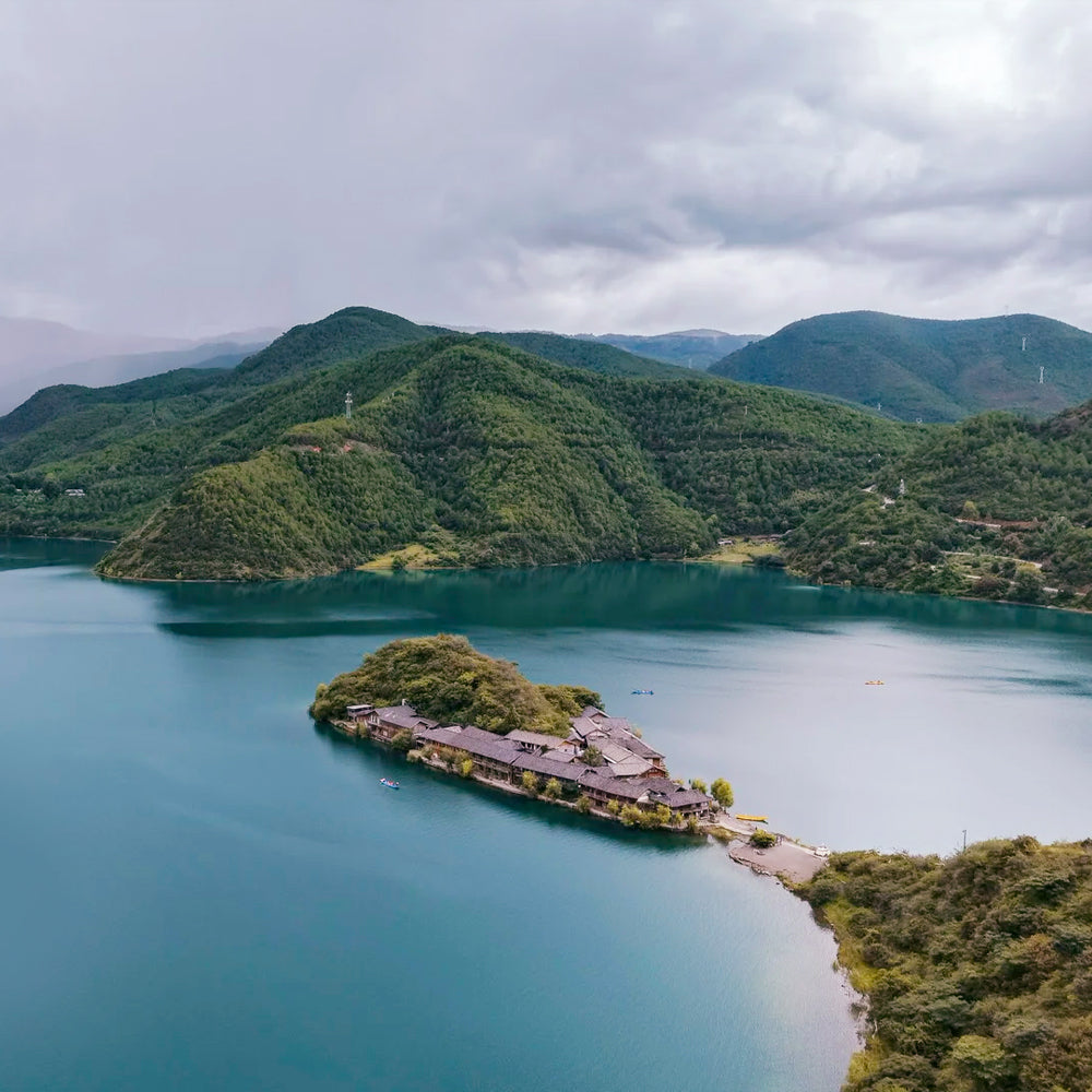 Lijiang Shangri-La Lugu Lake Quality Tour 7 Days 6 Nights